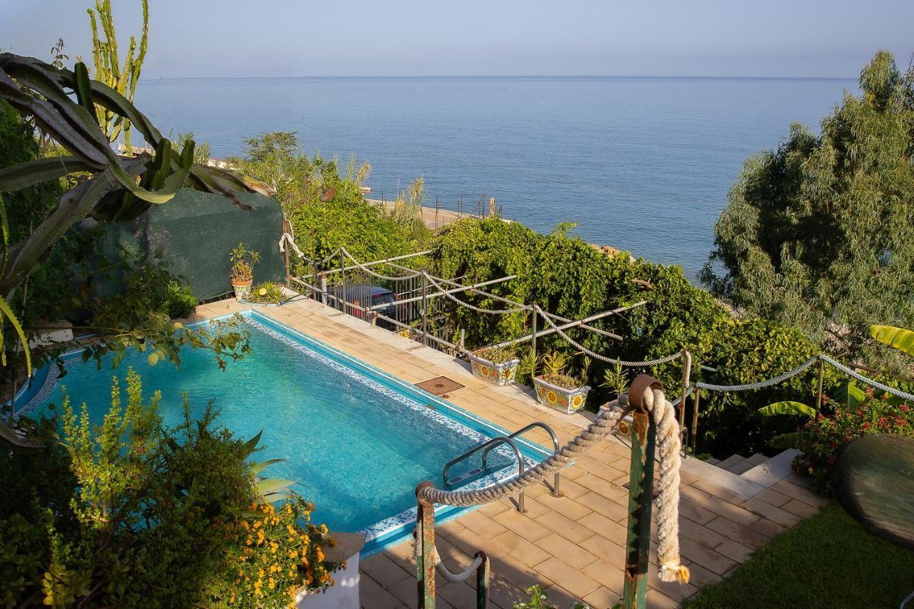 Villa Con Piscina Vista Mare Santo Stefano  Exterior photo